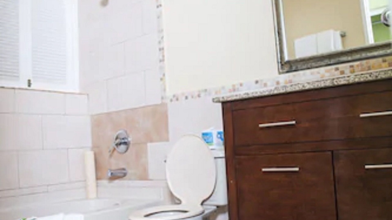 Photo of Bathroom in Runaway Bay