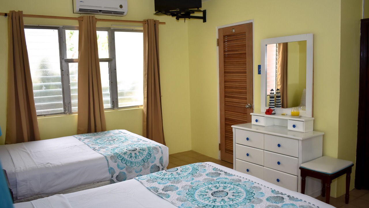 Photo of Bedroom in Falmouth Harbour