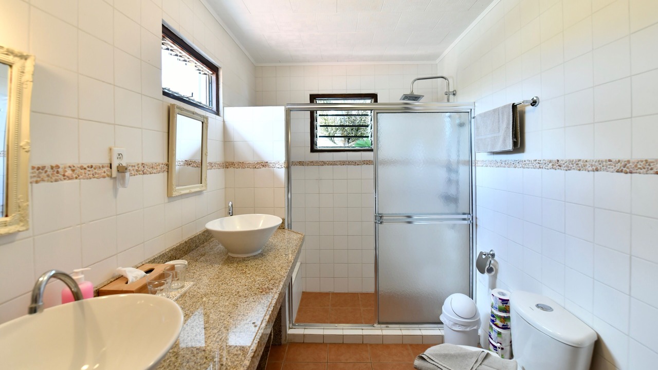 Photo of Bathroom in Oranjestad-West