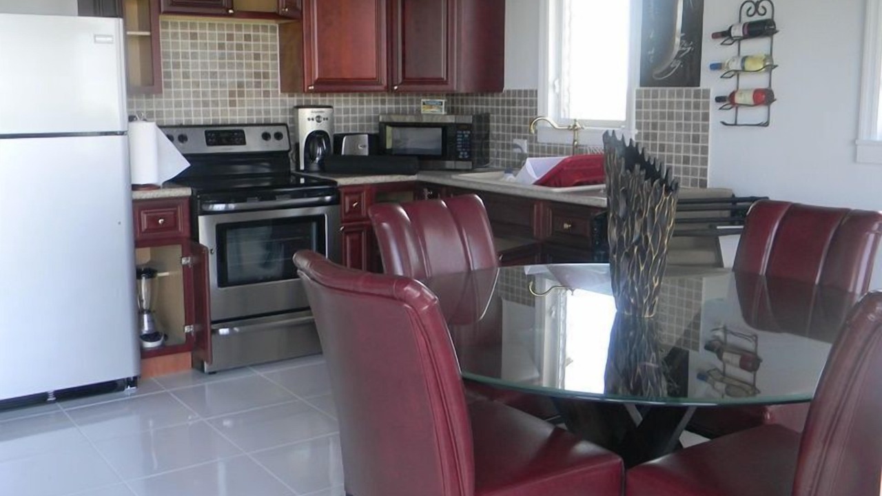 Photo of Kitchen in Clarence Town