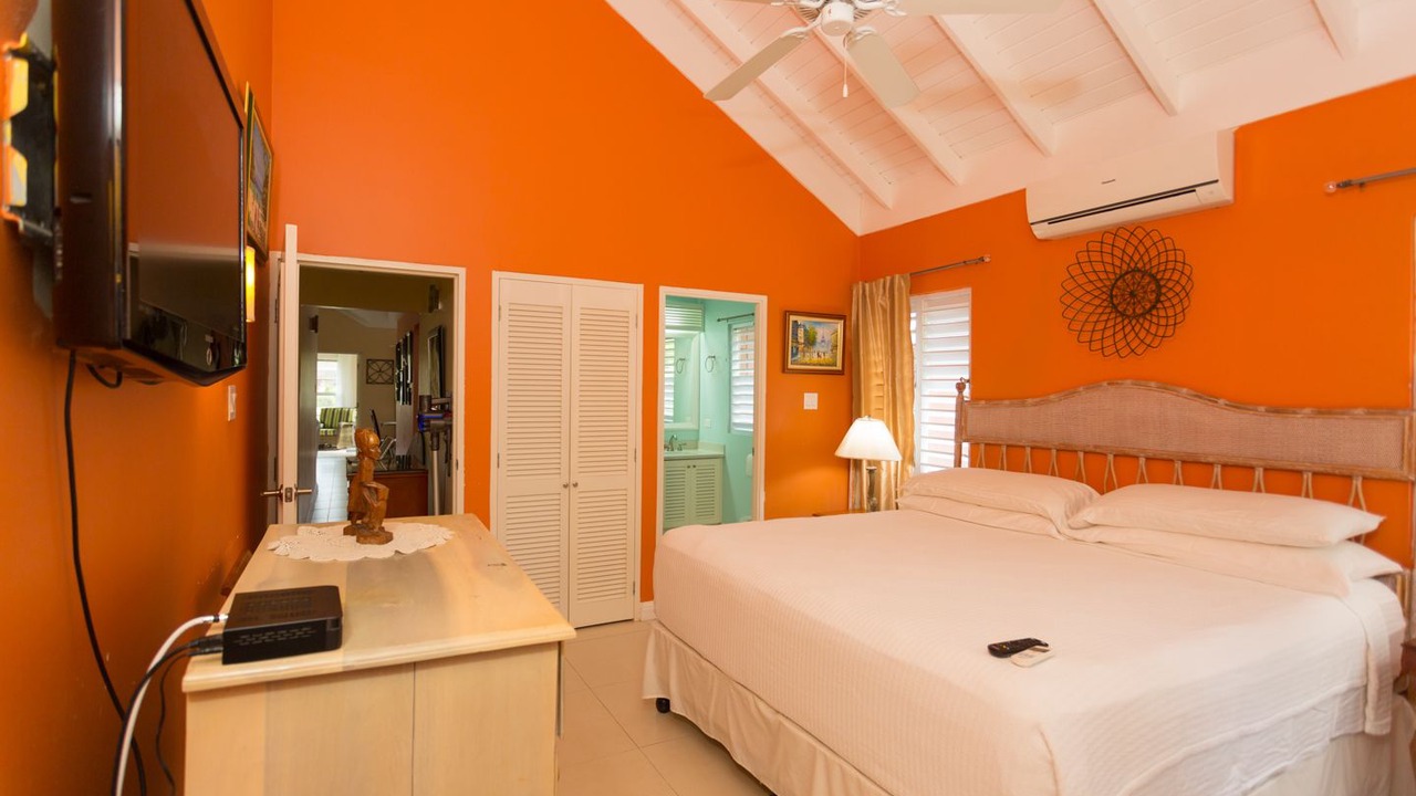 Photo of Bedroom in Mammee Bay