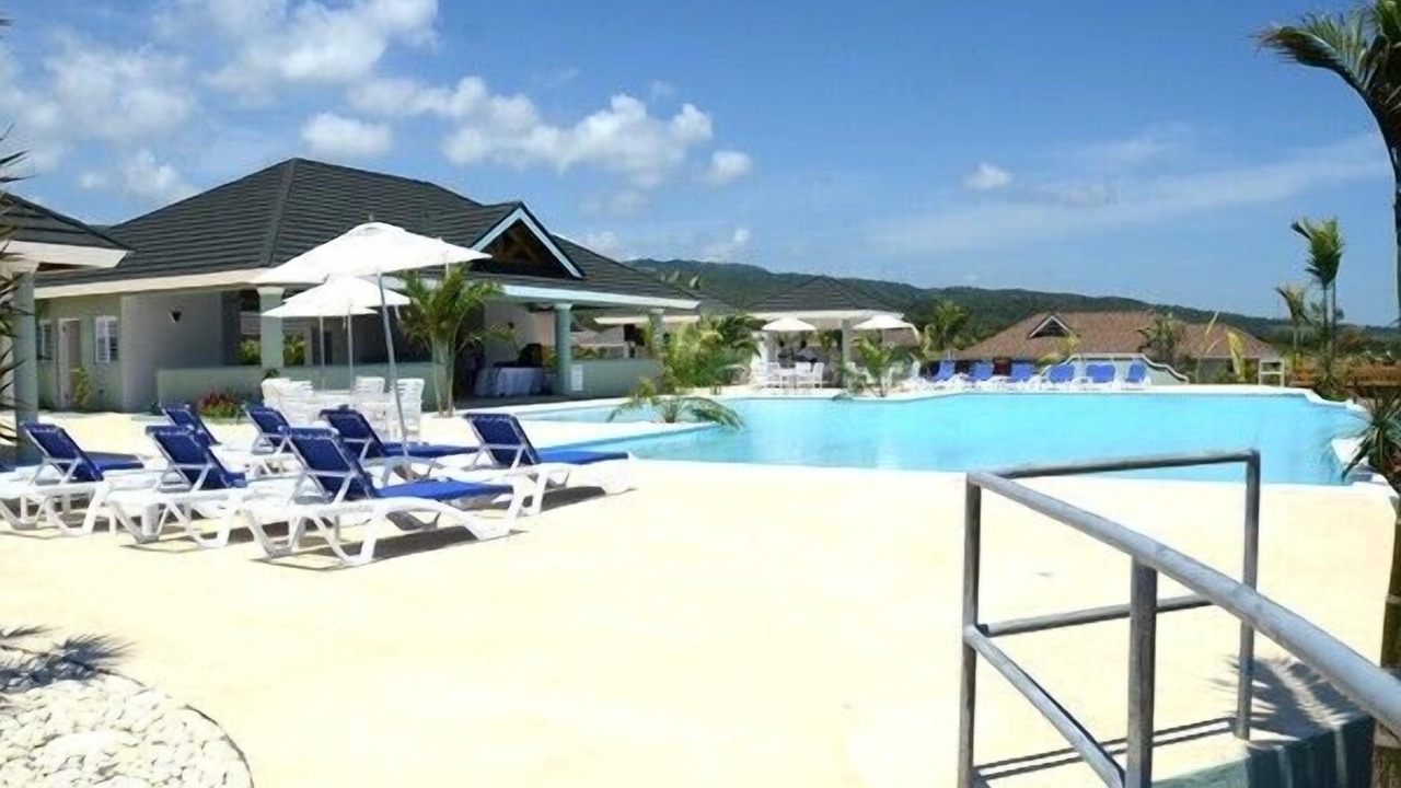 Photo of Outdoor in Mammee Bay