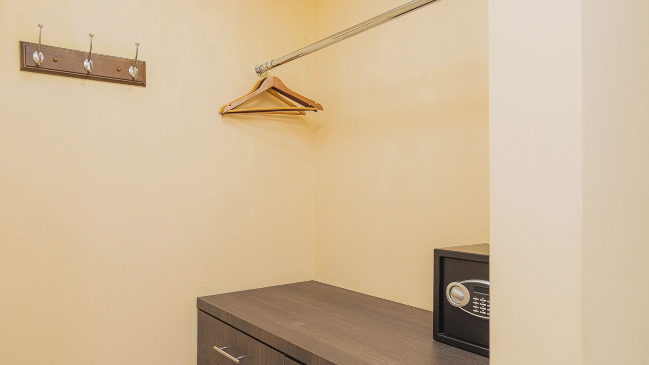 Photo of Bedroom in Oranjestad