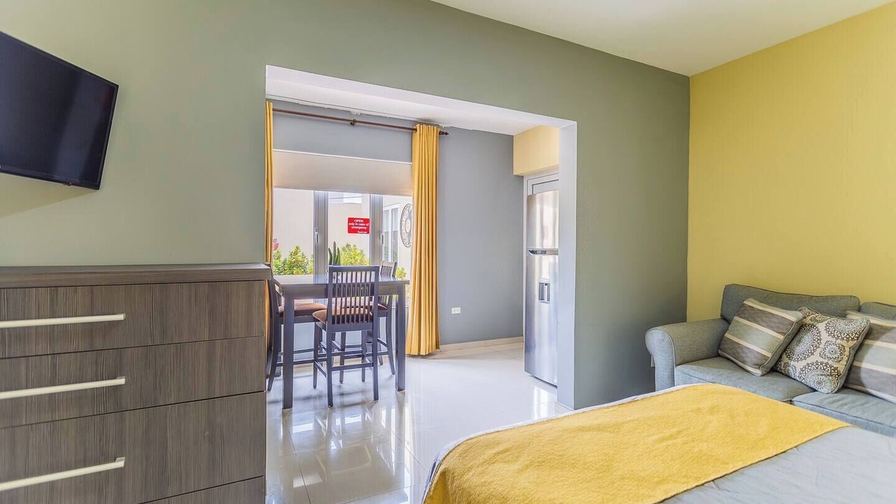 Photo of Bedroom in Oranjestad