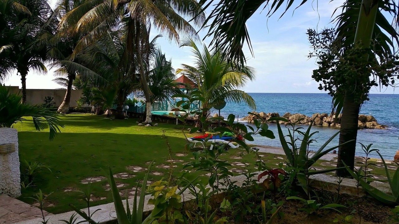 Photo of Outdoor in Tower Isle