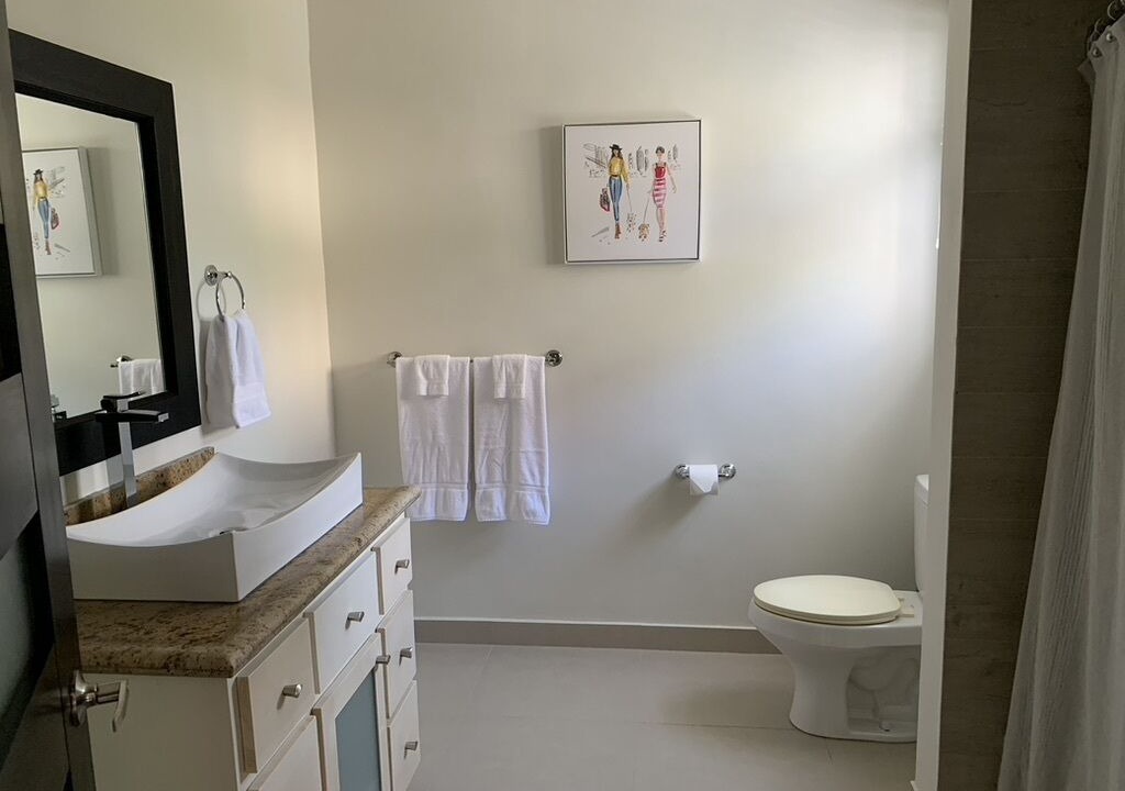 Photo of Bathroom in Albion
