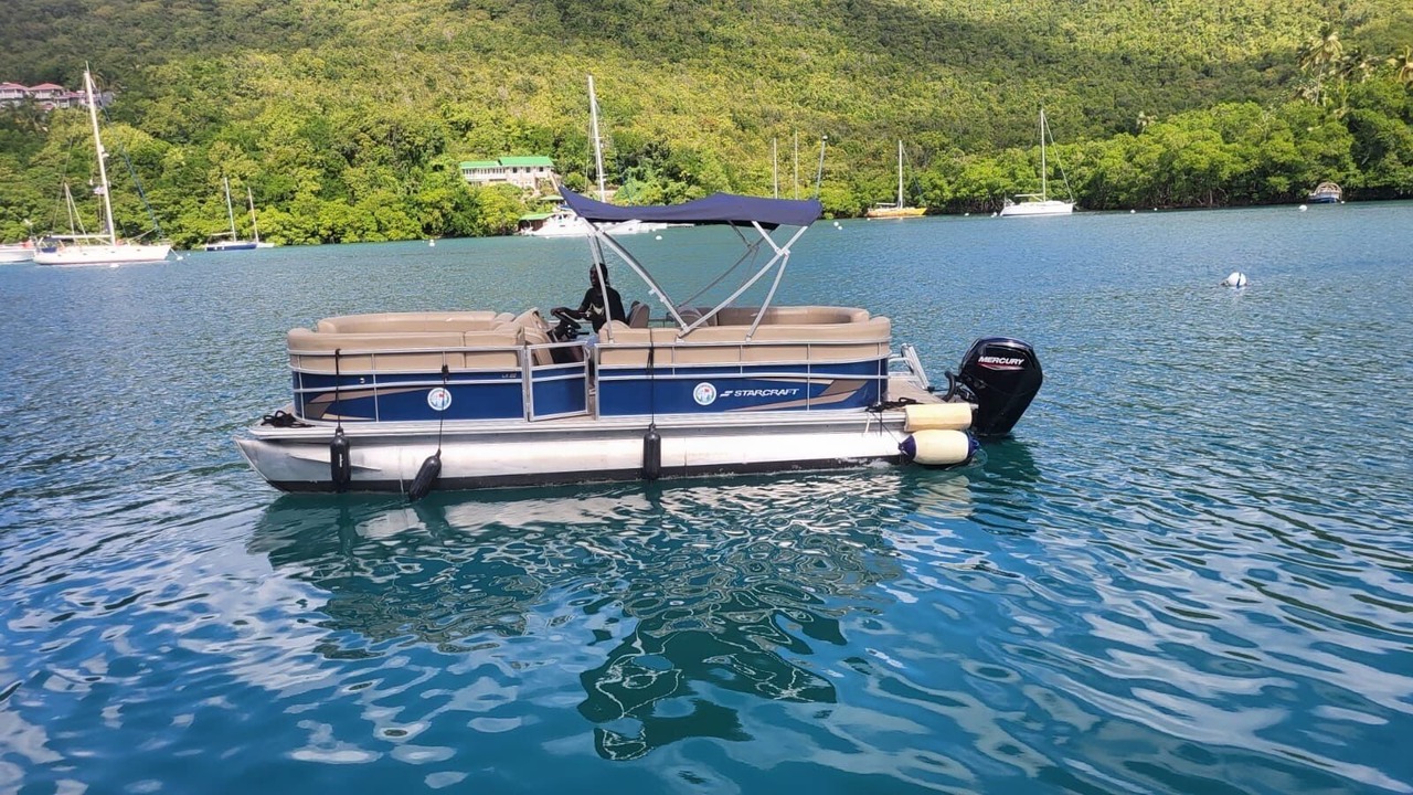 Photo of Others in Marigot Bay