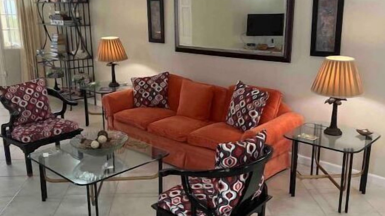 Photo of Livingroom in Marine Gardens