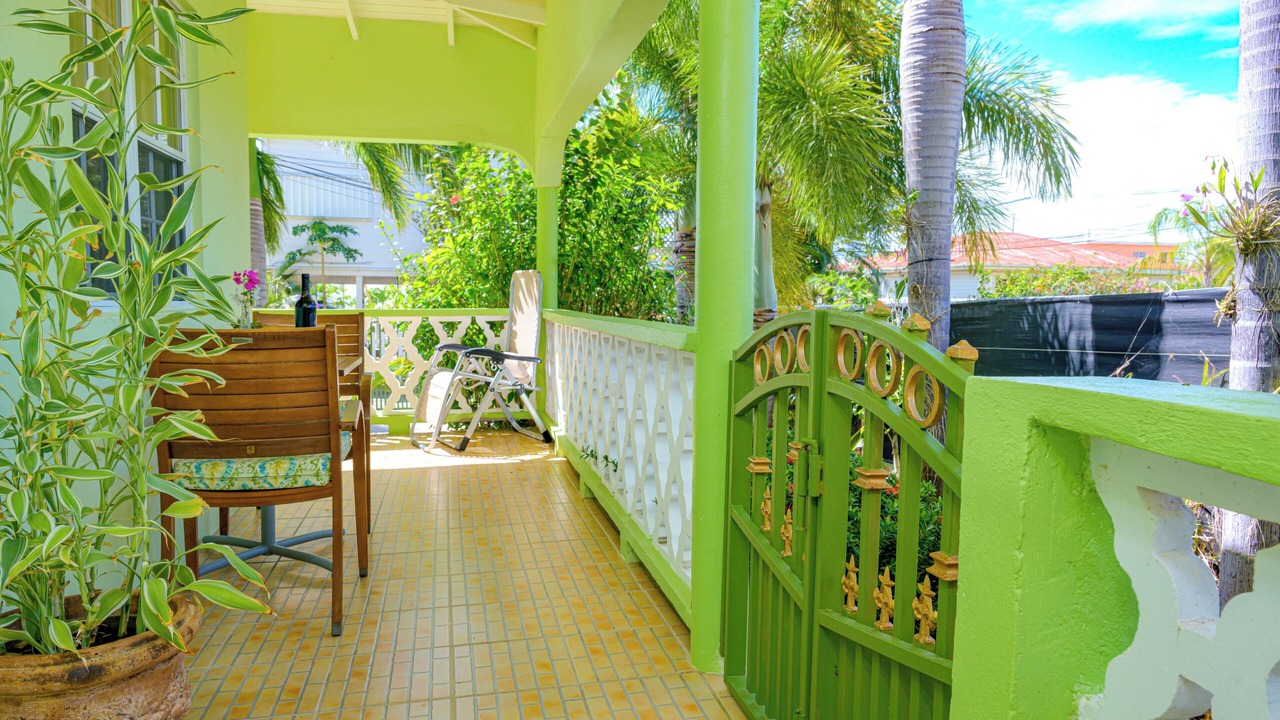 Photo of Patio Balcony in Cades Bay