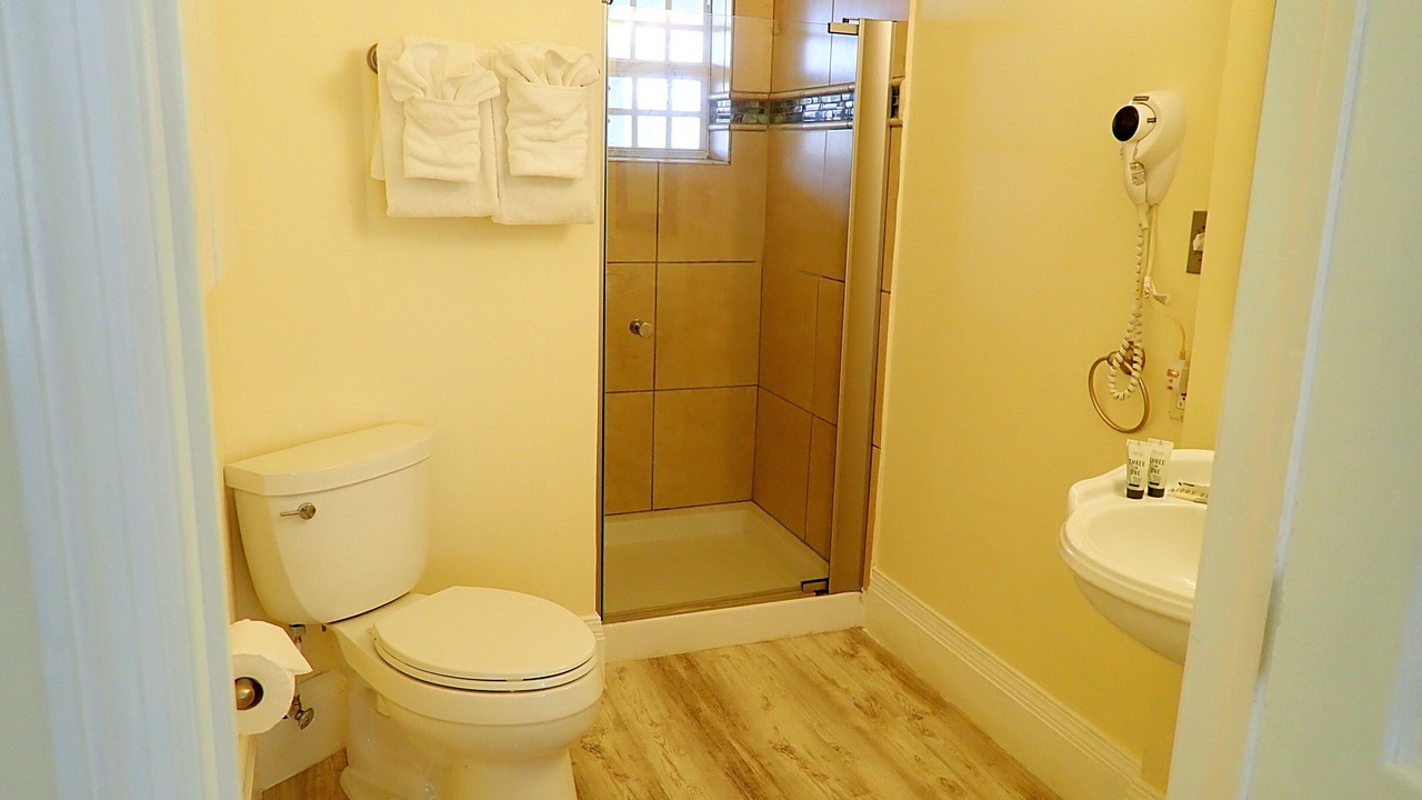 Photo of Bathroom in Cockburn Town