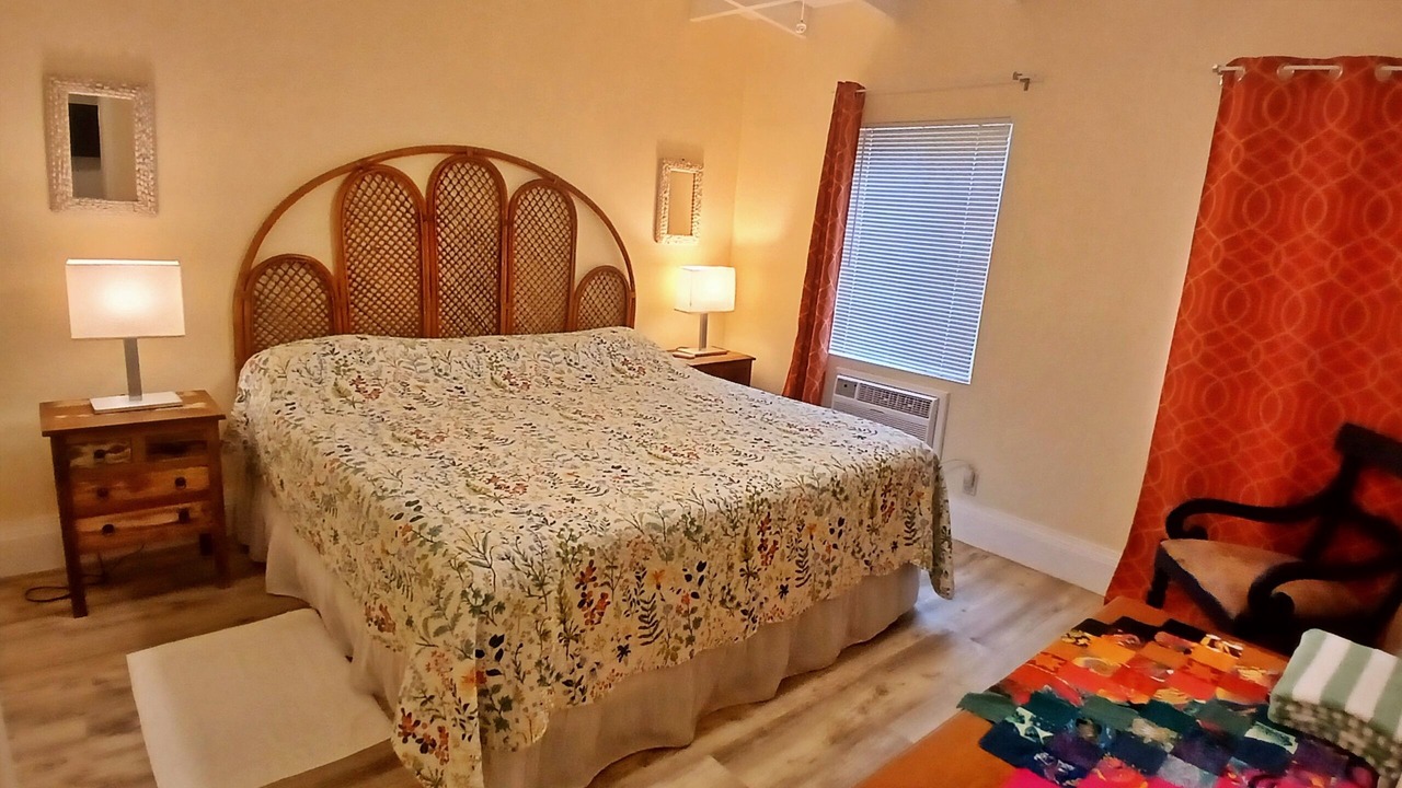 Photo of Bedroom in Cockburn Town