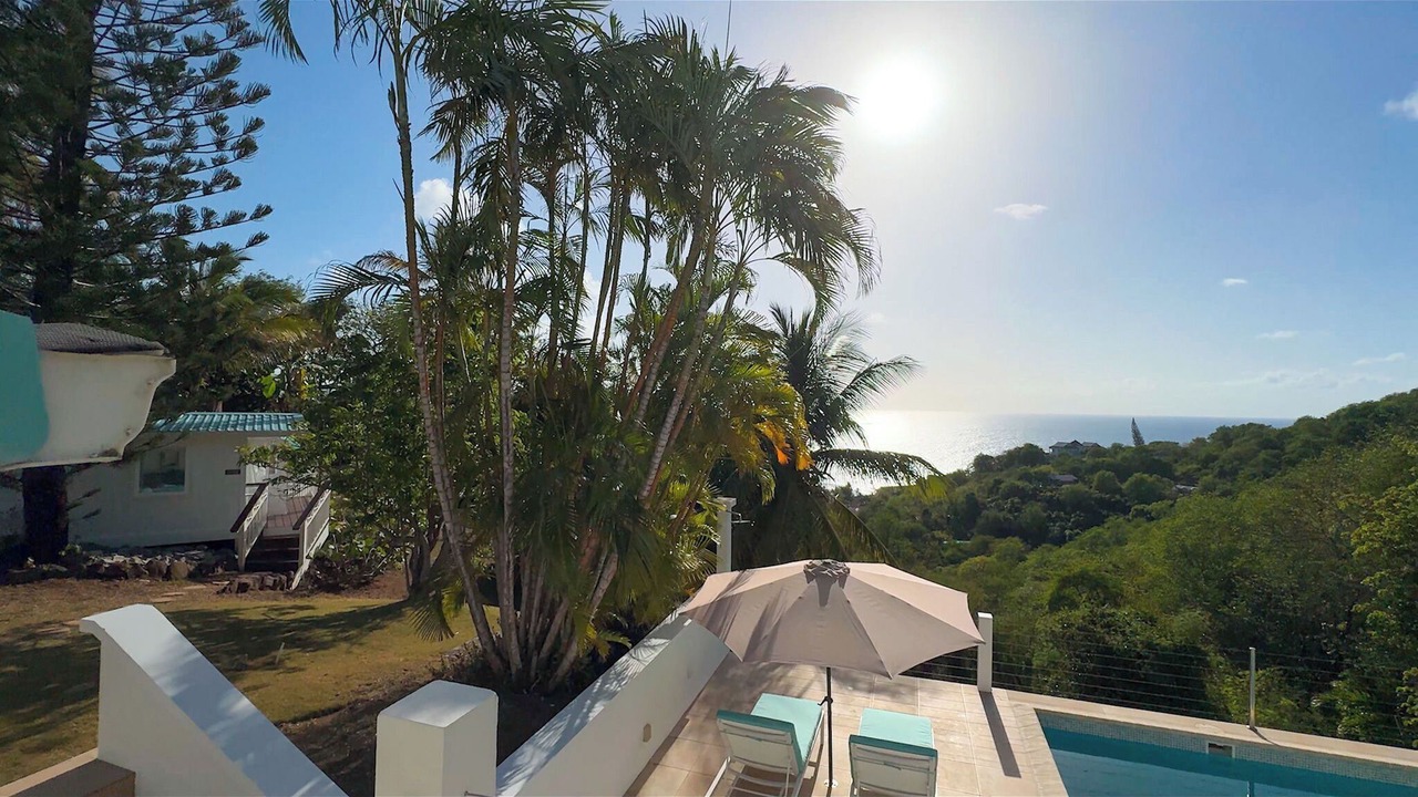 Photo of Patio Balcony in Cap Estate