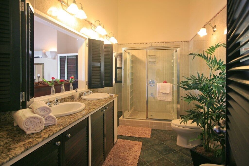 Photo of Bathroom in Marigot Bay