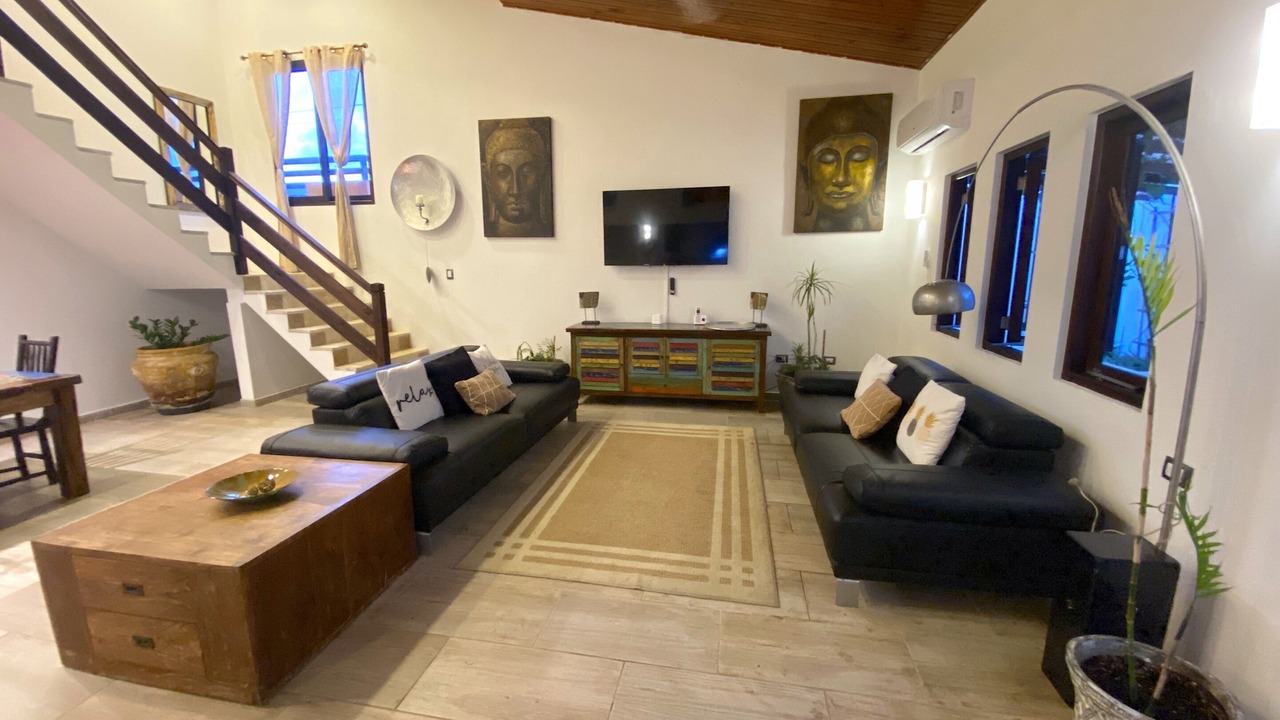 Photo of Livingroom in Palm Beach