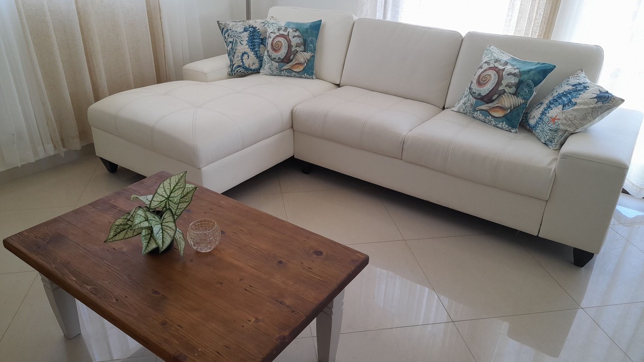 Photo of Livingroom in Opal