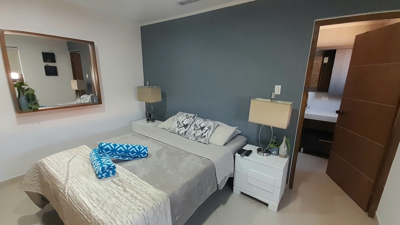 Photo of Bedroom in Opal