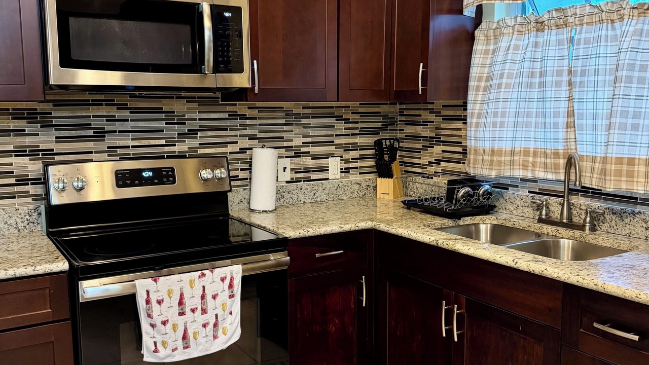 Photo of Kitchen in Long Bay Hills