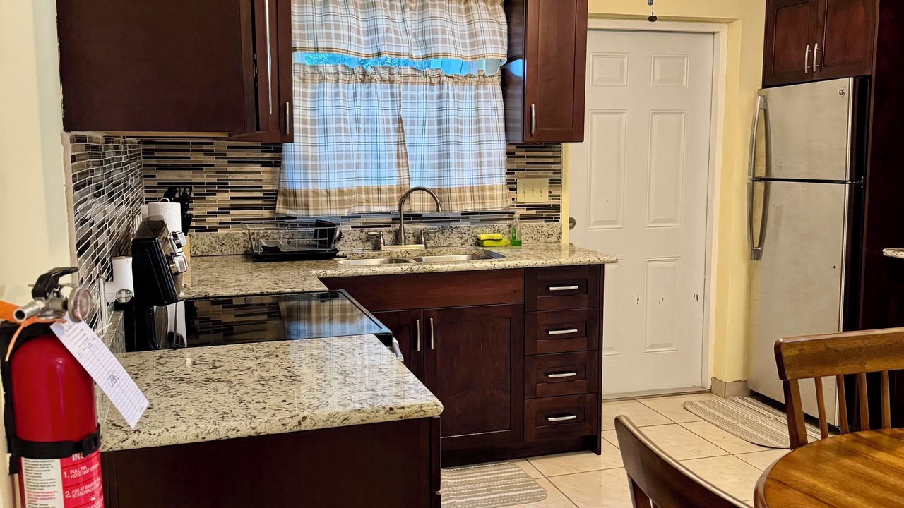 Photo of Kitchen in Long Bay Hills