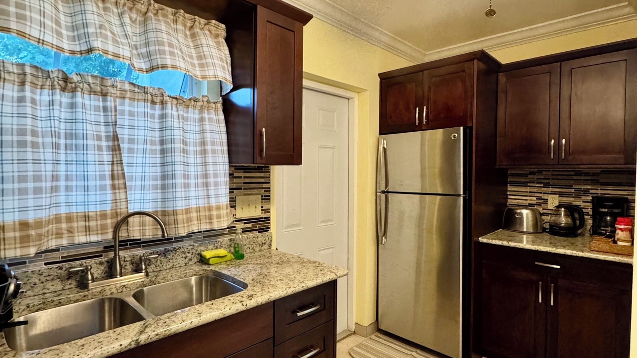 Photo of Kitchen in Long Bay Hills