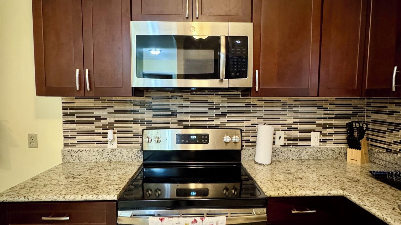 Photo of Kitchen in Long Bay Hills