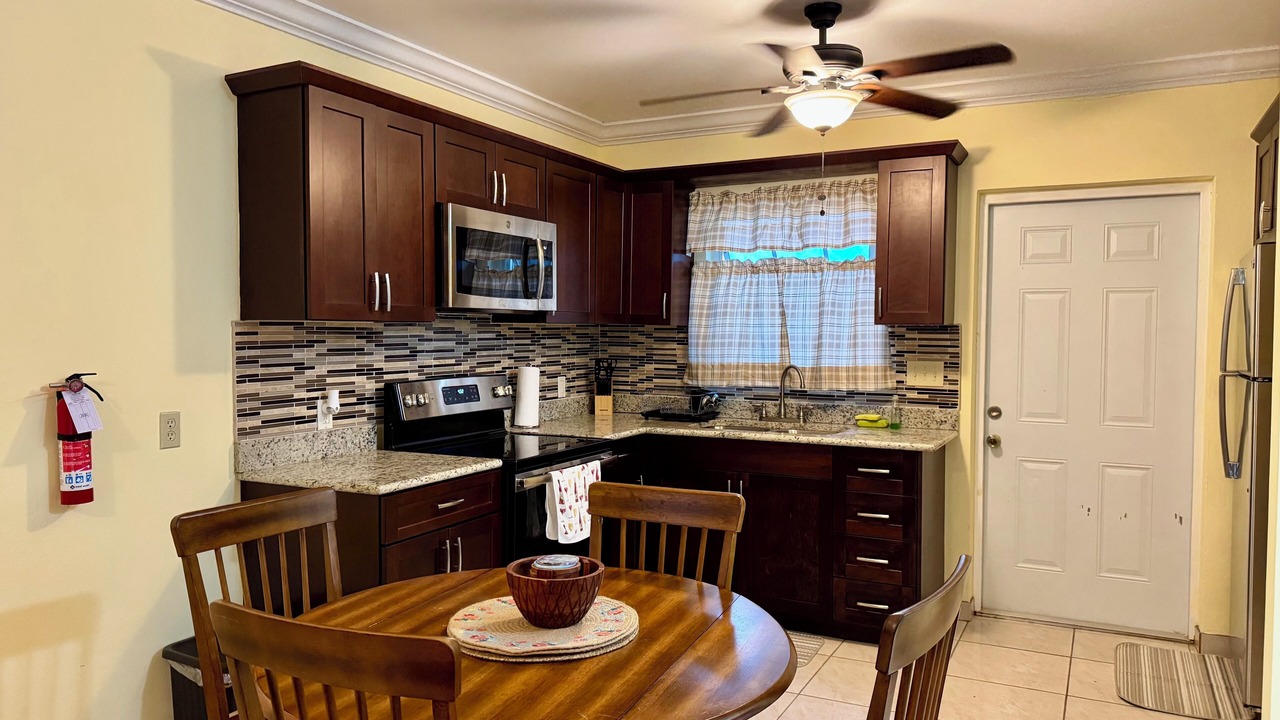 Photo of Kitchen in Long Bay Hills