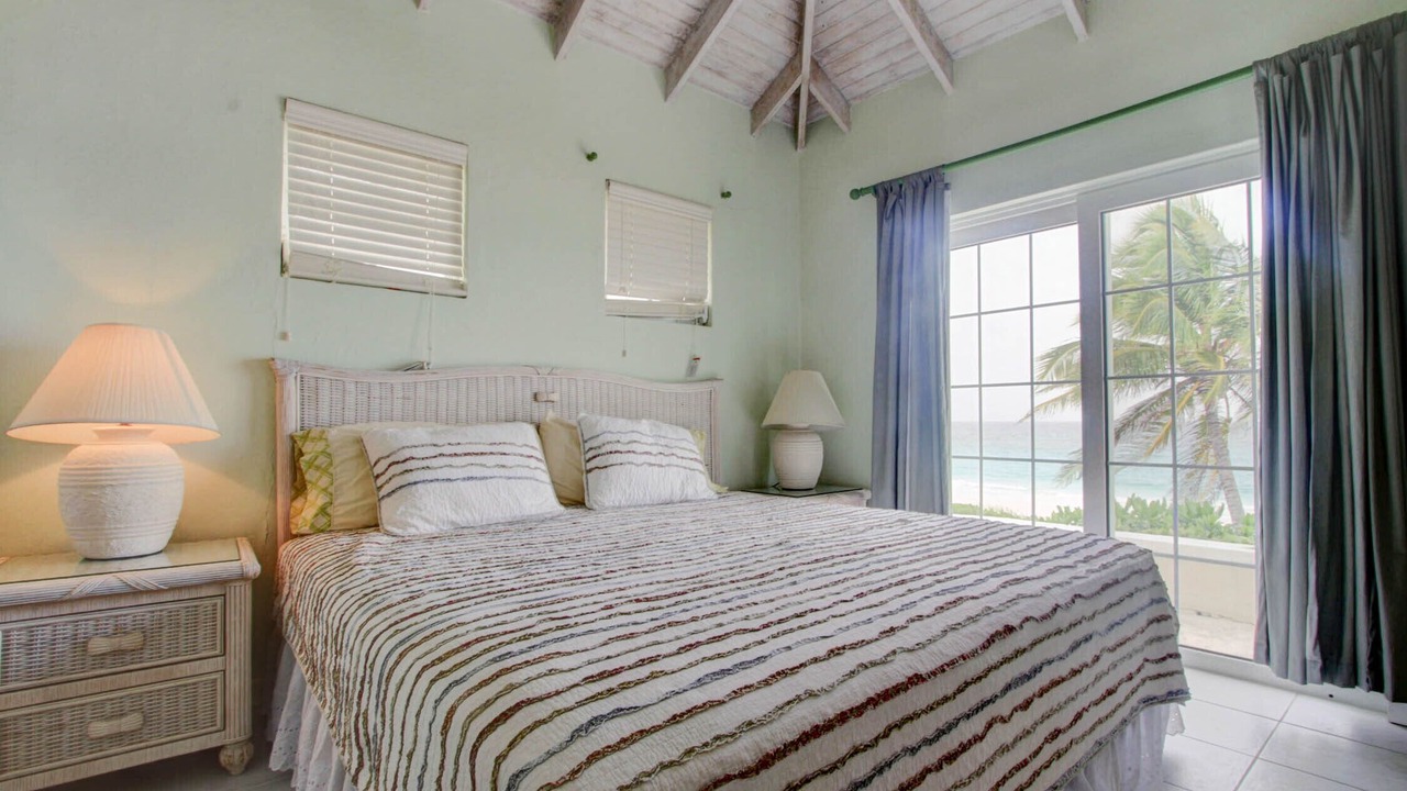 Photo of Bedroom in Dunmore Town