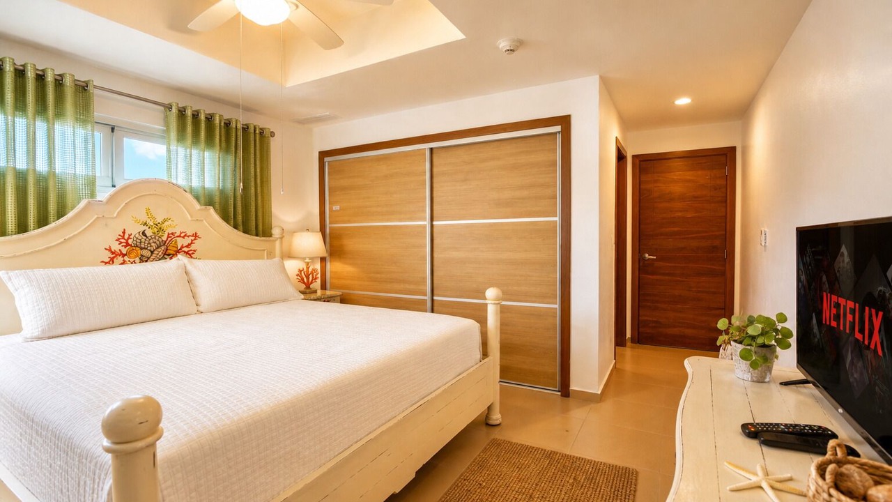 Photo of Bedroom in Villas Del Mar