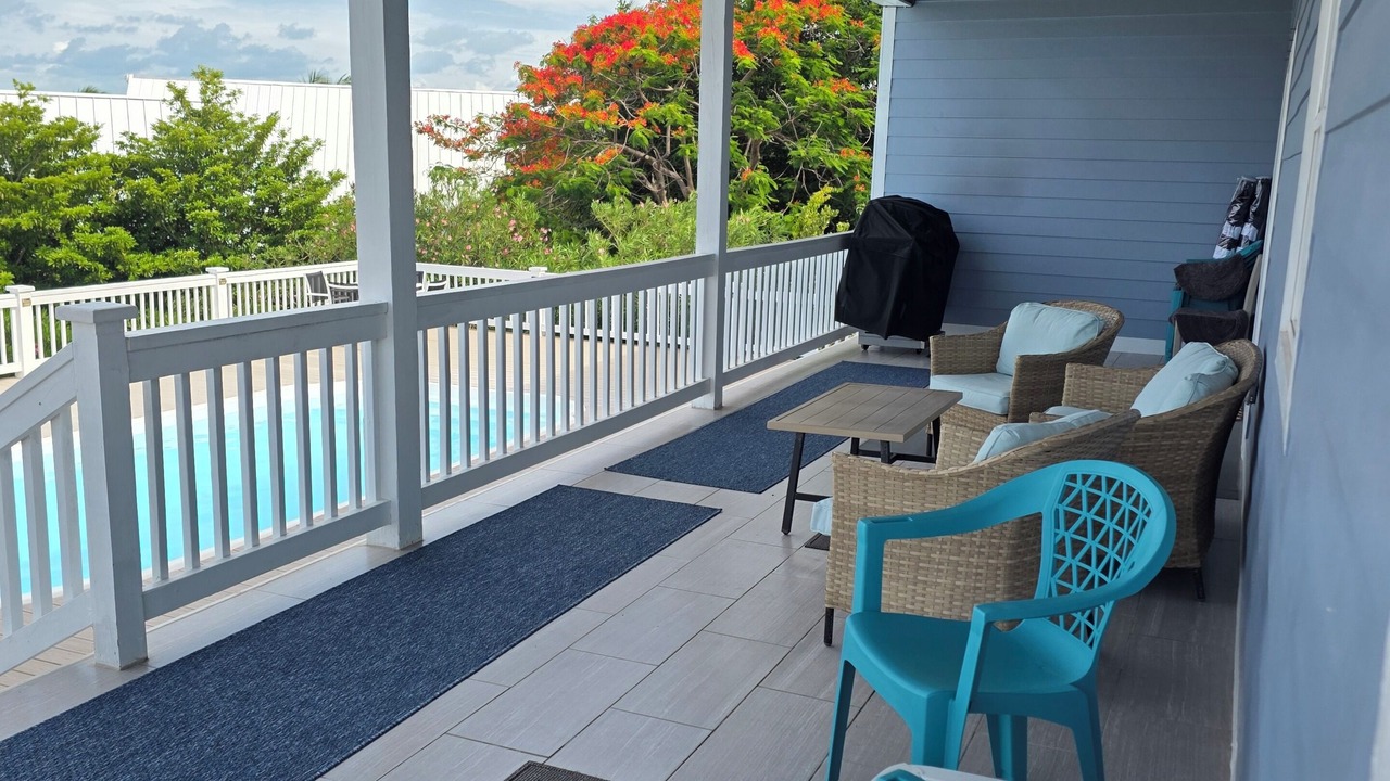 Photo of Patio Balcony in Green Turtle Cay