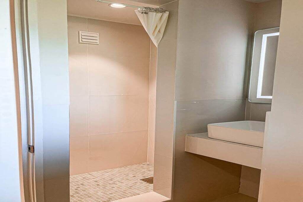 Photo of Bathroom in Bonne Terre