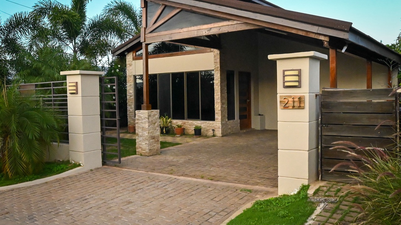 Photo of Outdoor in Silver Sands