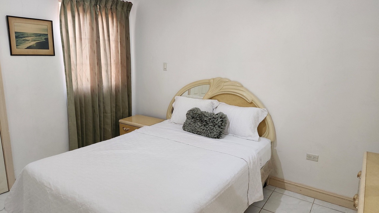 Photo of Bedroom in Mango Walk