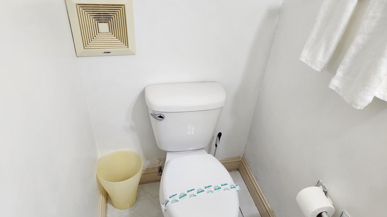 Photo of Bathroom in Mango Walk