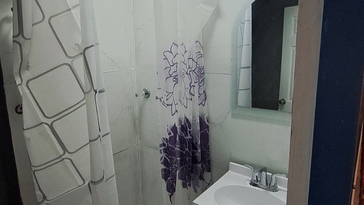 Photo of Bathroom in Bonne Terre
