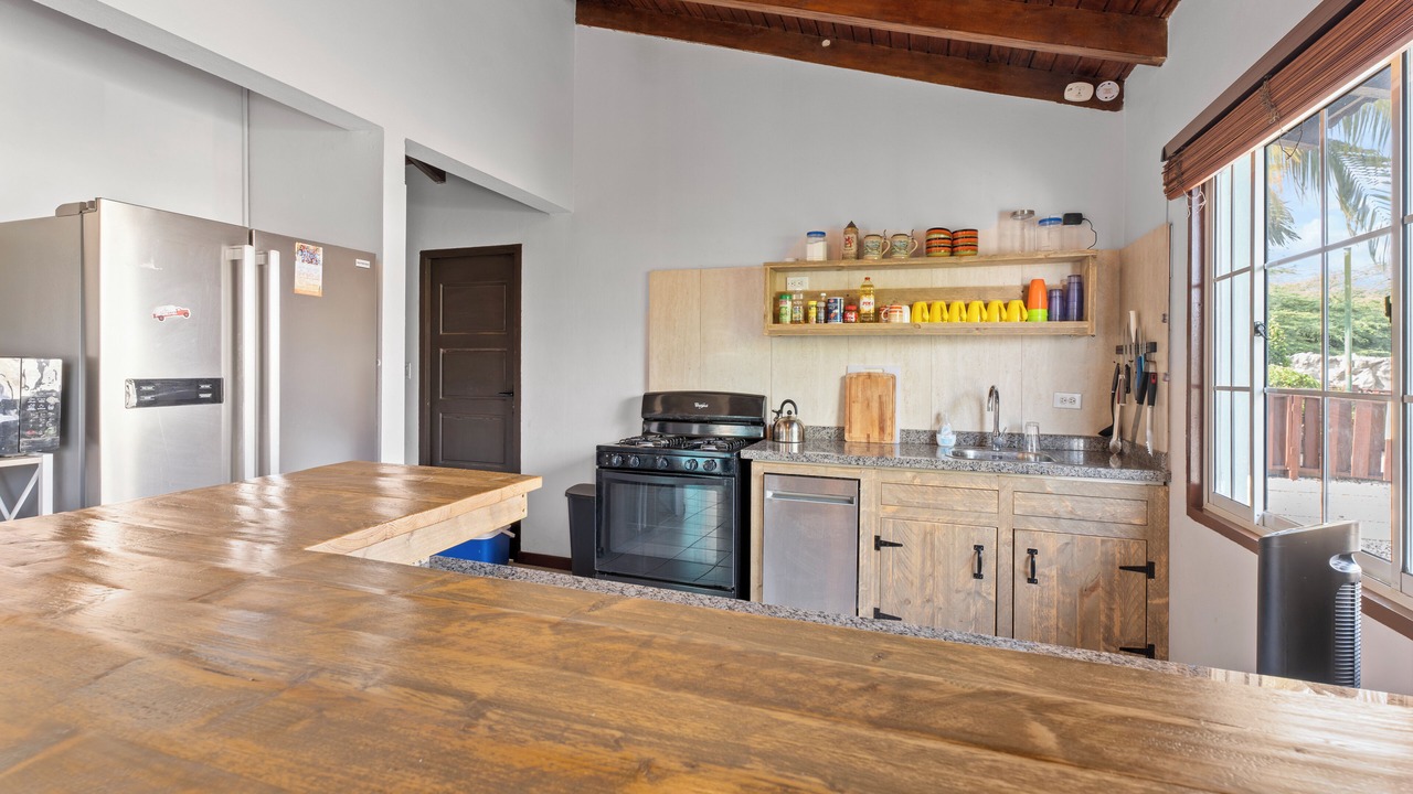 Photo of Kitchen in Tanki Flip