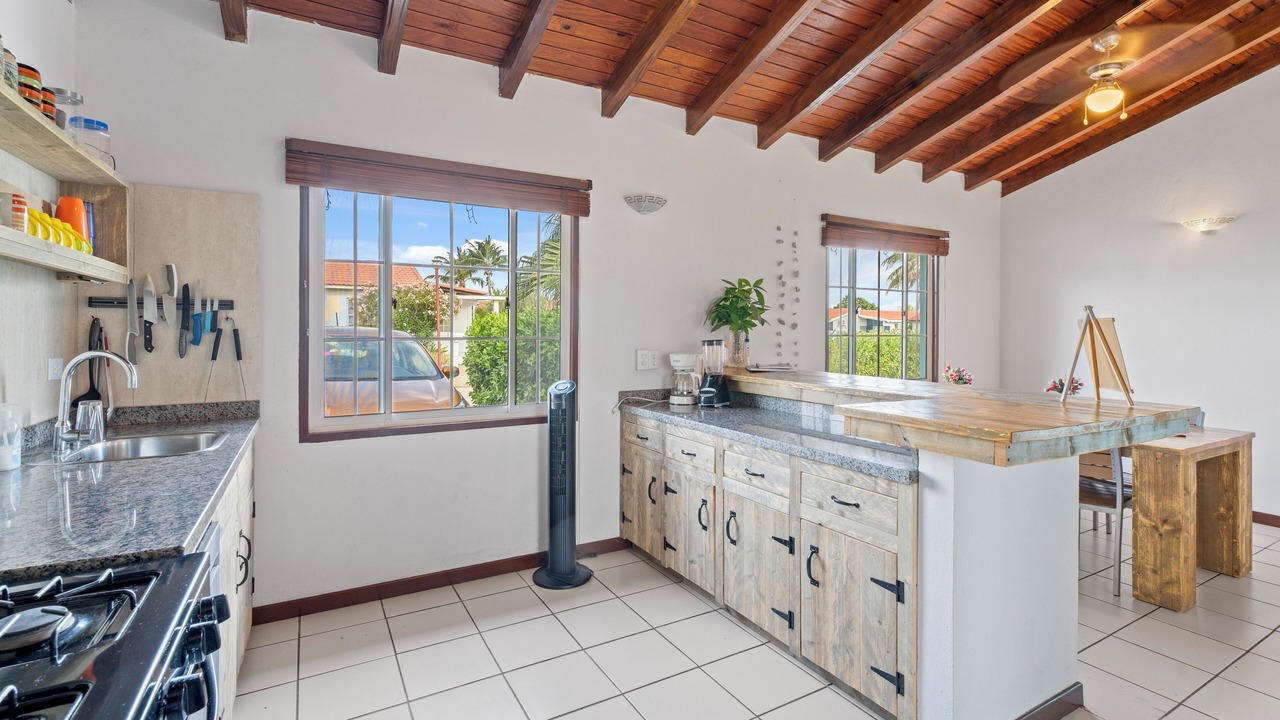 Photo of Kitchen in Tanki Flip