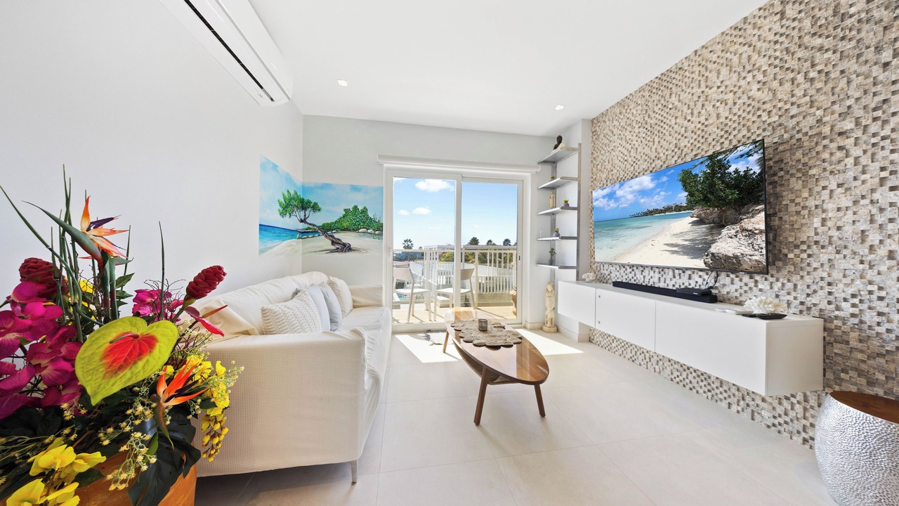 Photo of Livingroom in Opal