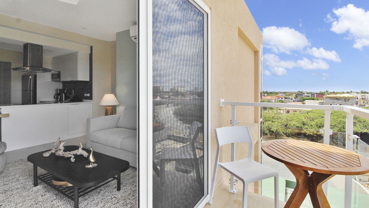 Photo of Patio Balcony in Opal
