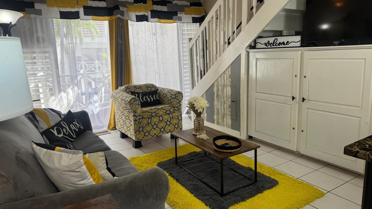 Photo of Livingroom in Tower Isle