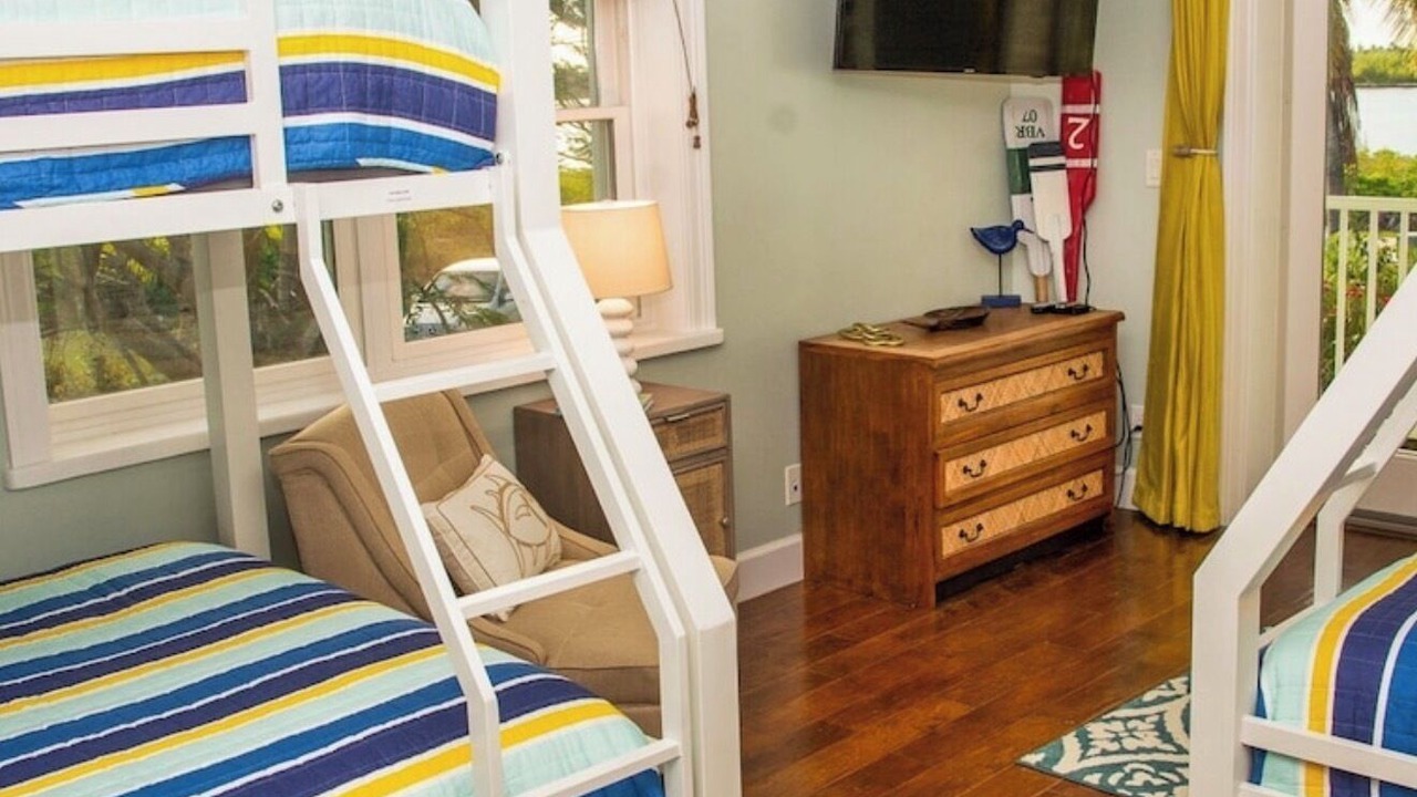 Photo of Bedroom in Treasure Cay