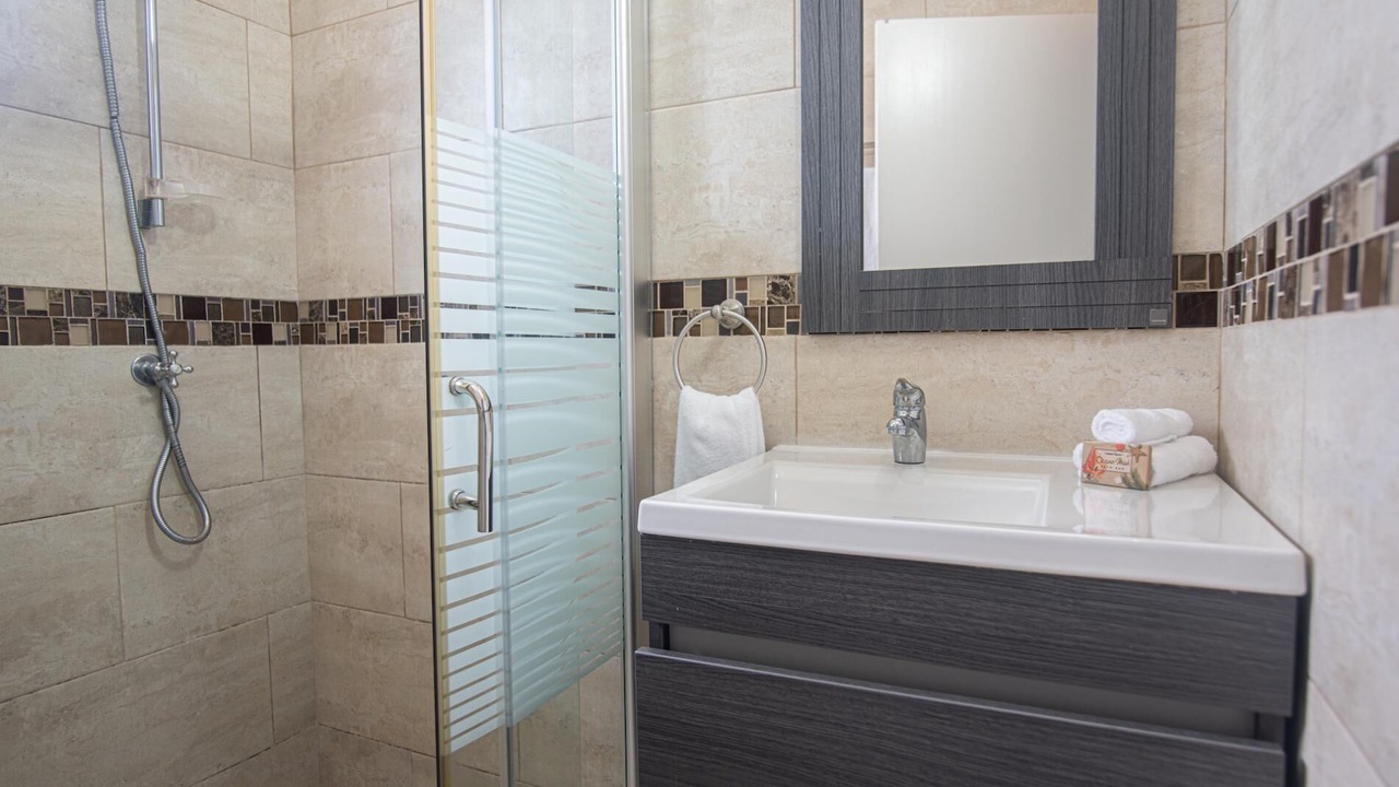 Photo of Bathroom in Boegoeroei