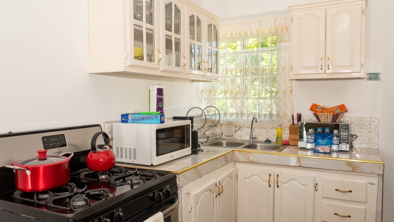 Photo of Kitchen in Black River