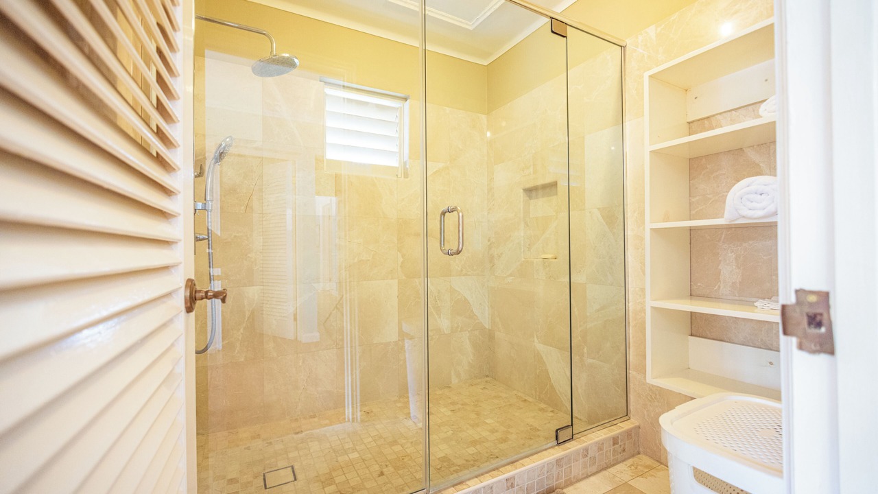 Photo of Bathroom in Ocho Rios