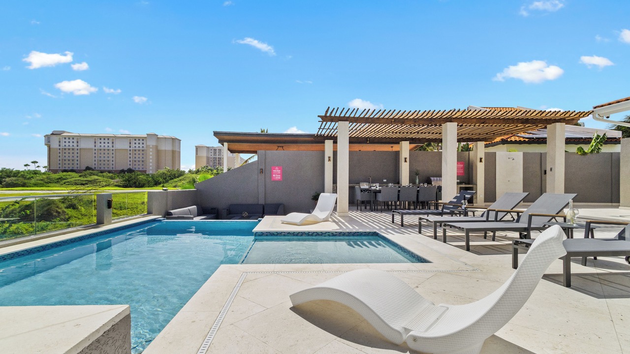 Photo of Outdoor in Palm Beach