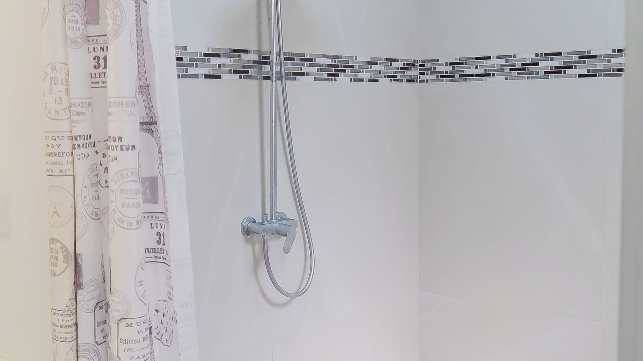 Photo of Bathroom in Calivigny