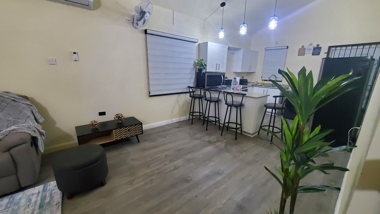 Photo of Livingroom in Portmore