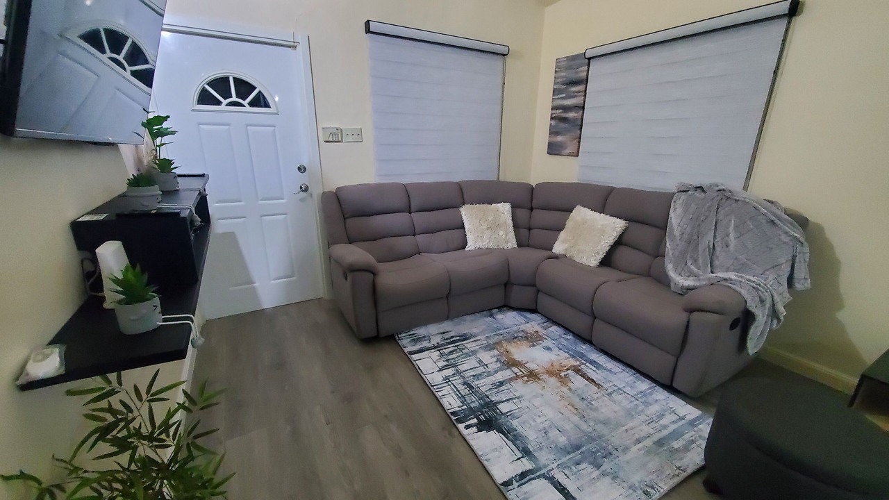 Photo of Livingroom in Portmore