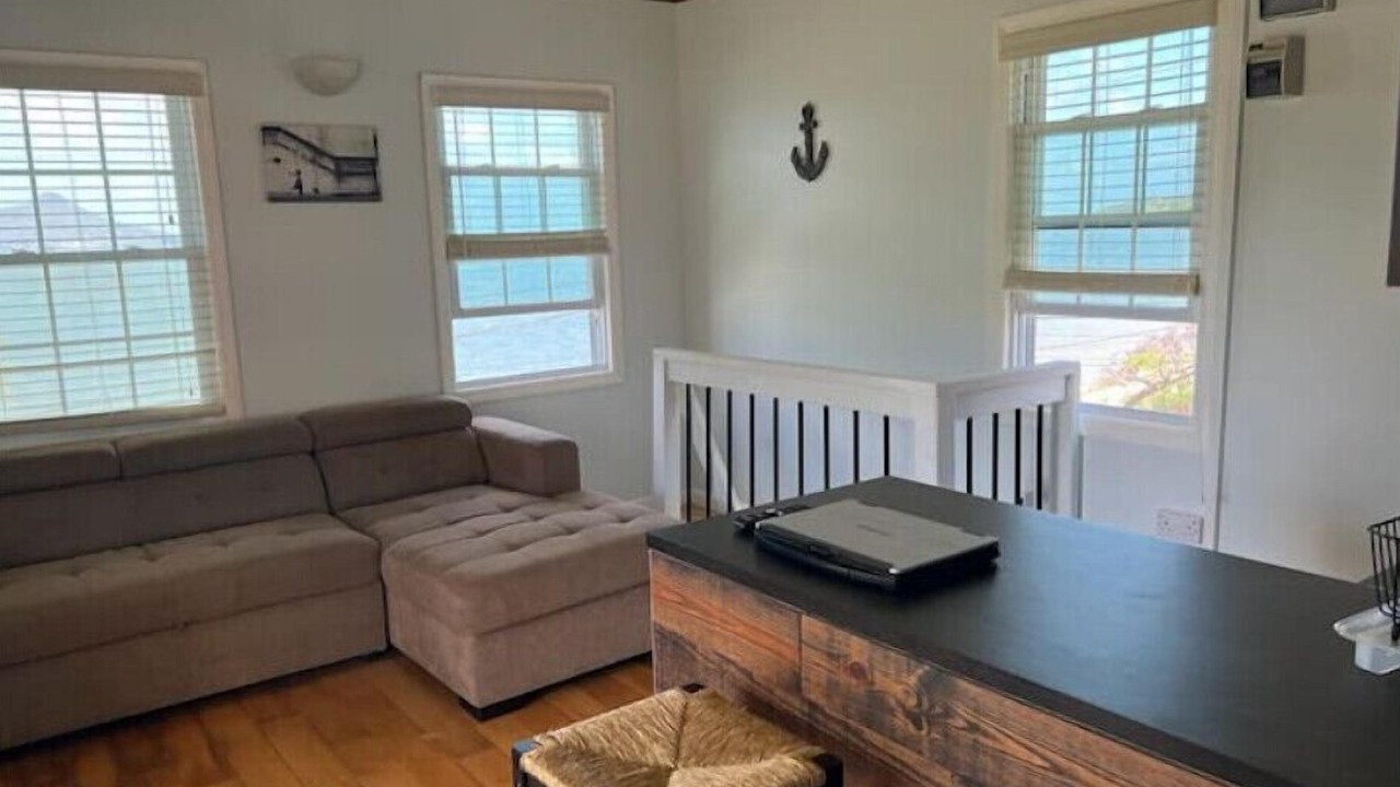 Photo of Livingroom in Hillsborough