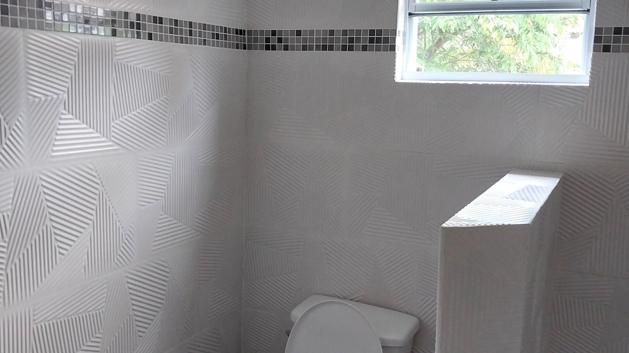 Photo of Bathroom in Calivigny