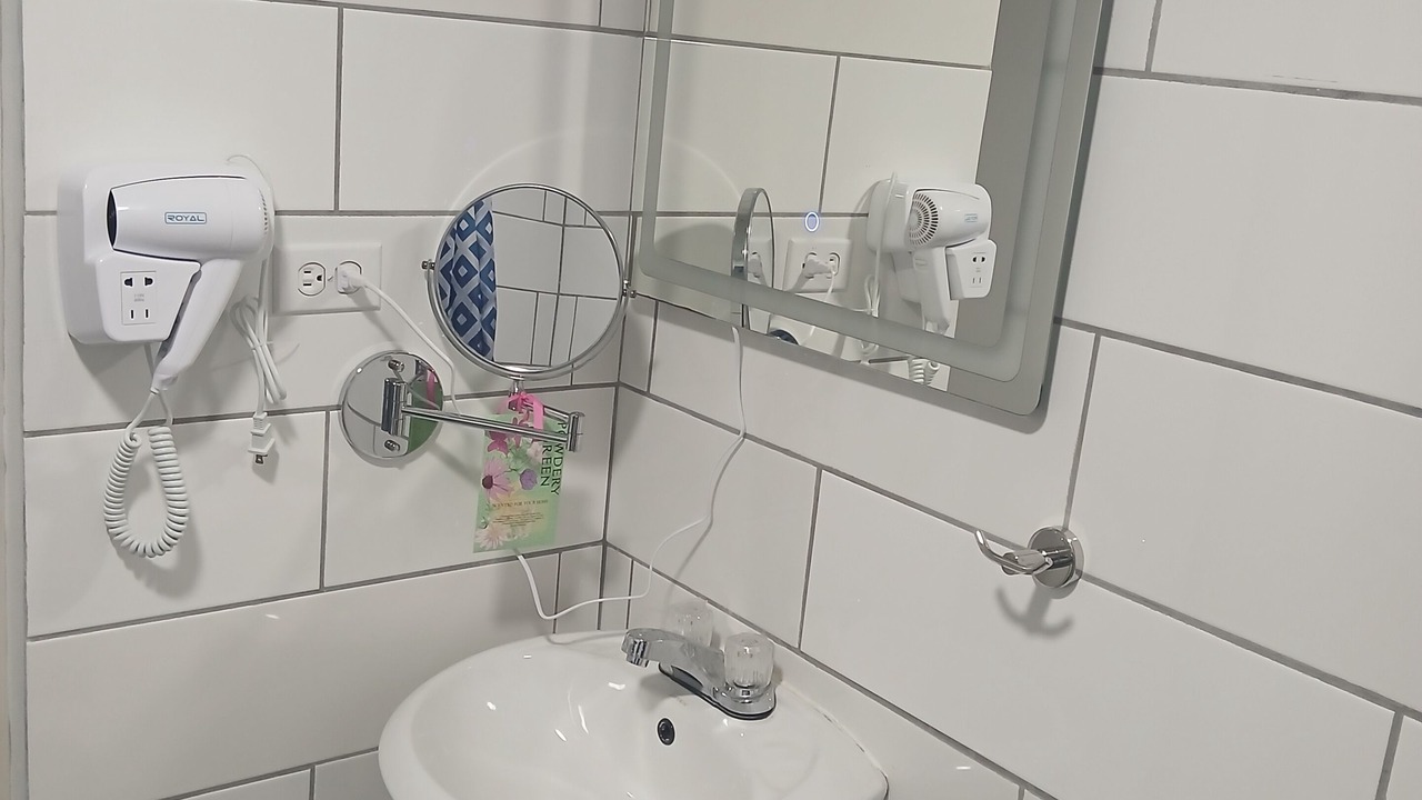 Photo of Bathroom in Standard Ville