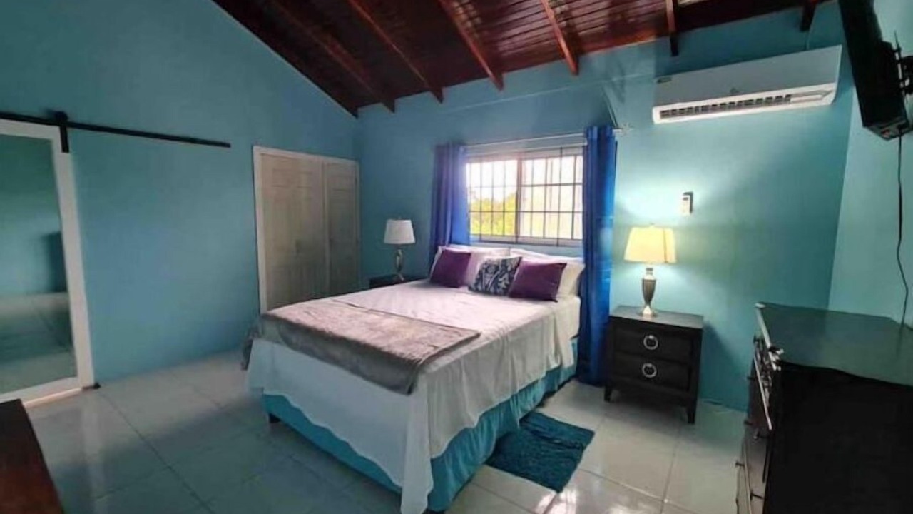 Photo of Bedroom in Runaway Bay